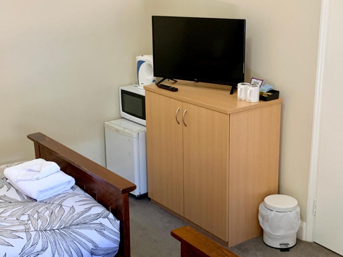 Settlers Hotel 约克 外观 照片